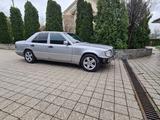 Mercedes-Benz E 280 1995 года за 2 400 000 тг. в Алматы