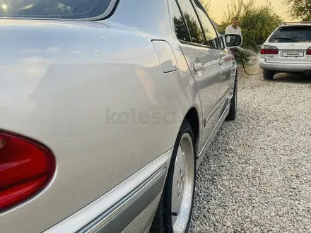 Mercedes-Benz E 240 1999 года за 3 400 000 тг. в Боралдай – фото 10