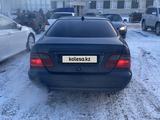 Mercedes-Benz CLK 320 1998 года за 2 000 000 тг. в Экибастуз – фото 2