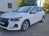 Chevrolet Onix 2024 года за 6 300 000 тг. в Актобе – фото 2