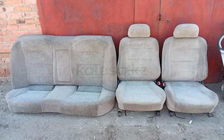 Сиденья Daewoo Leganza за 40 000 тг. в Усть-Каменогорск