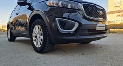 Kia Sorento 2017 года за 7 300 000 тг. в Атырау – фото 3