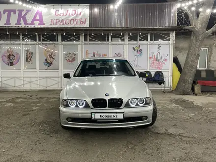 BMW 528 1999 года за 3 000 000 тг. в Алматы – фото 2