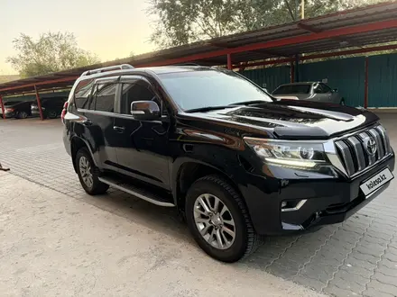 Toyota Land Cruiser Prado 2018 года за 21 500 000 тг. в Актобе – фото 5