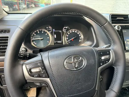 Toyota Land Cruiser Prado 2018 года за 21 500 000 тг. в Актобе – фото 7