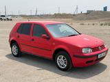 Volkswagen Golf 1998 годаfor1 950 000 тг. в Тараз – фото 2