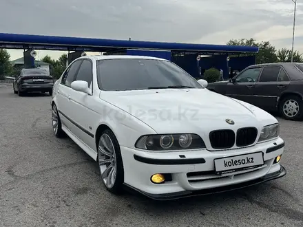 BMW 530 2001 года за 5 000 000 тг. в Алматы – фото 4