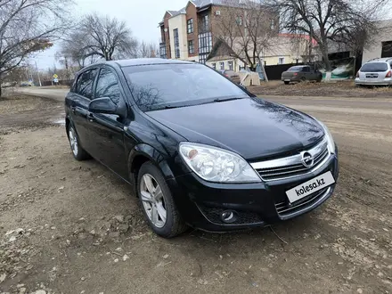 Opel Astra 2013 года за 4 200 000 тг. в Уральск