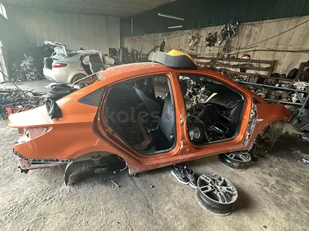 Голый кузов за 5 000 тг. в Алматы