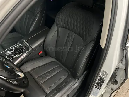 BMW X7 2021 года за 39 900 000 тг. в Астана – фото 17