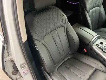 BMW X7 2021 года за 39 900 000 тг. в Астана – фото 42