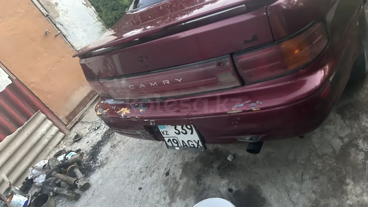 Toyota Camry, 1993