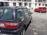 Ford Galaxy 1998 года за 800 000 тг. в Алматы – фото 2