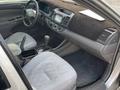 Toyota Camry 2002 года за 5 000 000 тг. в Жанаозен – фото 17