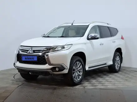 Mitsubishi Montero Sport 2019 года за 13 890 000 тг. в Астана