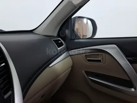 Mitsubishi Montero Sport 2019 года за 13 890 000 тг. в Астана – фото 23