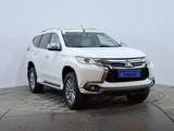 Mitsubishi Montero Sport 2019 года за 13 890 000 тг. в Астана – фото 3