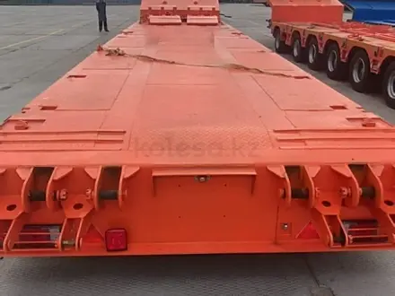 Heavy Truck  5-осный усиленный низкорамный трал 2023 года за 17 000 000 тг. в Алматы – фото 4
