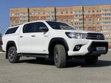 Toyota Hilux 2019 года за 18 500 000 тг. в Астана – фото 2