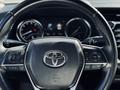 Toyota Camry 2020 года за 17 200 000 тг. в Алматы – фото 19