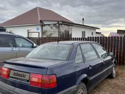 Volkswagen Passat 1994 года за 1 000 000 тг. в Кокшетау – фото 4