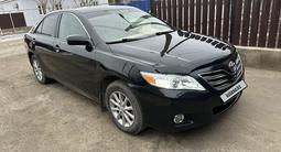 Toyota Camry 2011 года за 4 800 000 тг. в Атырау