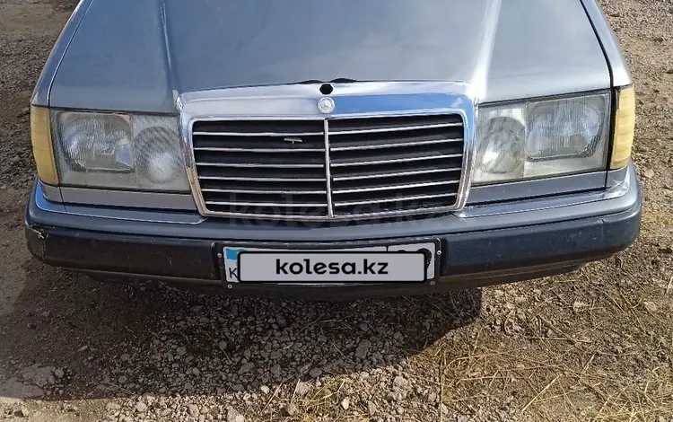 Mercedes-Benz E 230 1990 годаүшін1 500 000 тг. в Караганда