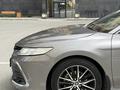 Toyota Camry 2023 года за 15 800 000 тг. в Атырау – фото 15