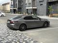 Toyota Camry 2023 года за 15 800 000 тг. в Атырау – фото 6