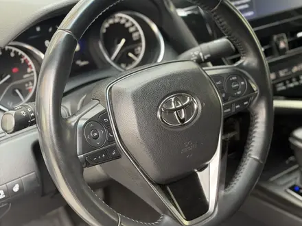 Toyota Camry 2023 года за 15 800 000 тг. в Атырау – фото 10