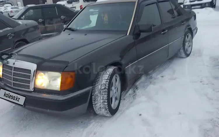 Mercedes-Benz E 220 1992 годаfor1 900 000 тг. в Павлодар