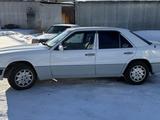 Mercedes-Benz E 230 1990 годаfor2 100 000 тг. в Караганда – фото 4