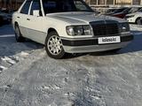 Mercedes-Benz E 230 1990 годаfor2 100 000 тг. в Караганда