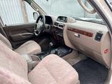 Toyota Land Cruiser Prado 2001 года за 7 200 000 тг. в Петропавловск – фото 3