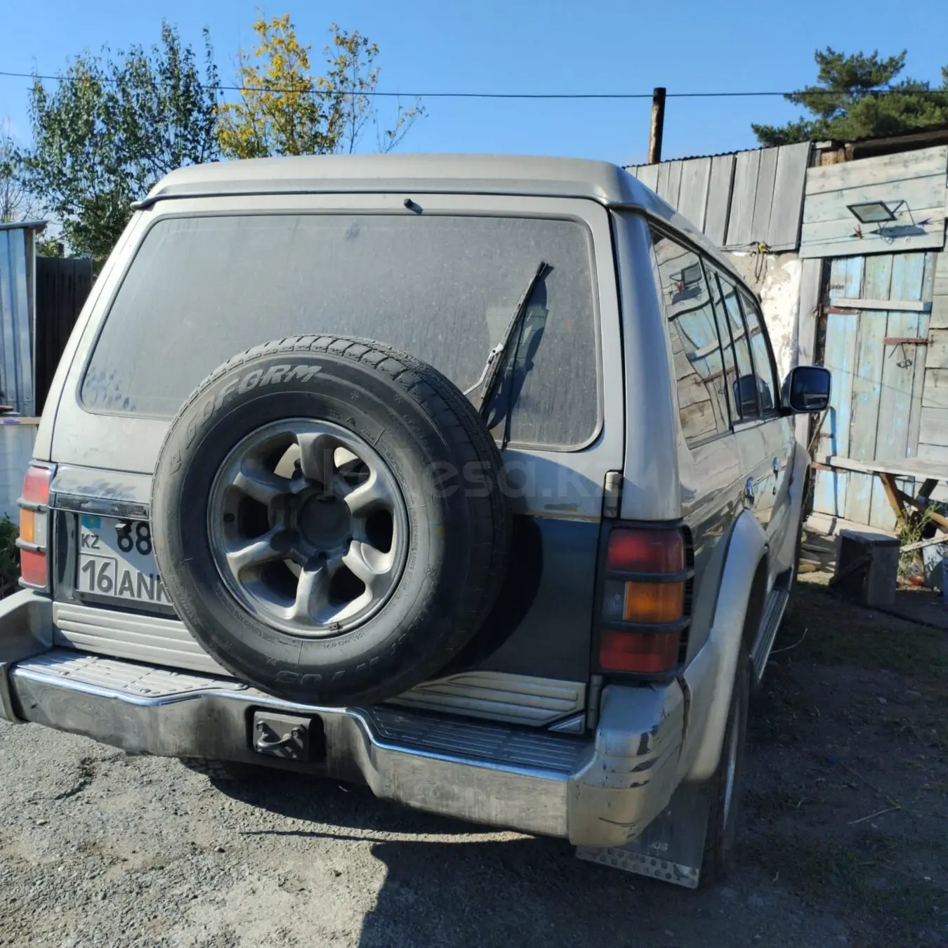 Mitsubishi Pajero, 1992