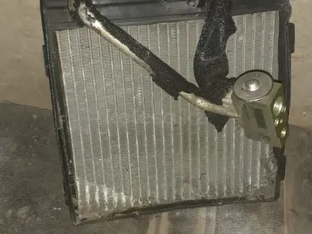 Радиатор печки на Infiniti QX56 за 20 000 тг. в Алматы