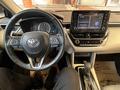 Toyota Corolla Cross 2022 годаfor13 000 000 тг. в Алматы – фото 18