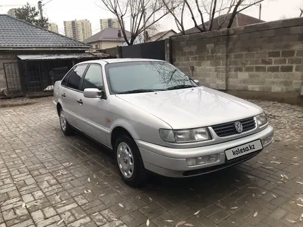 Volkswagen Passat 1996 года за 2 300 000 тг. в Астана – фото 19