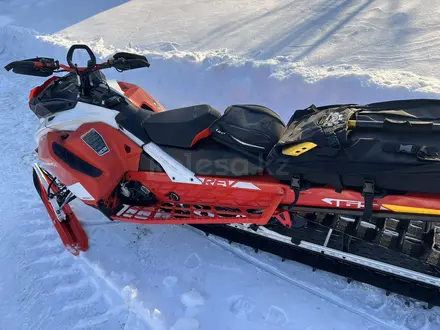 BRP  Ski-Doo Summit 850 2020 года за 6 500 000 тг. в Алтай – фото 5