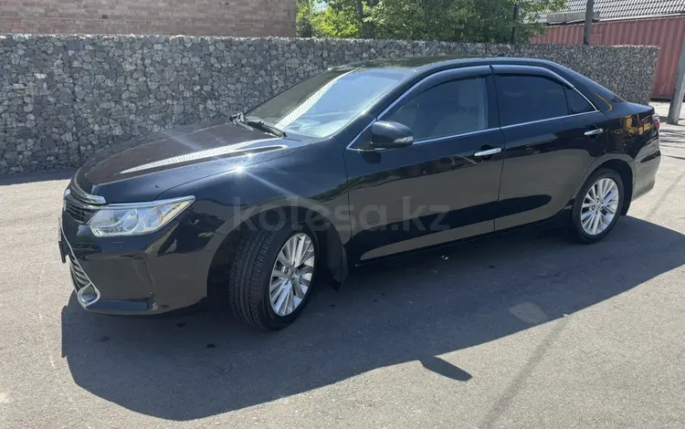 Toyota Camry 2015 года за 11 800 000 тг. в Усть-Каменогорск