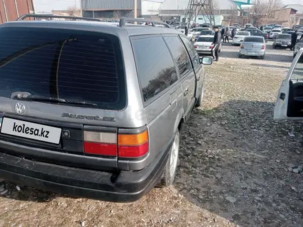 Volkswagen Passat 1989 года за 1 500 000 тг. в Абай (Келесский р-н) – фото 12