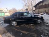 Mercedes-Benz C 200 1995 года за 1 100 000 тг. в Алматы – фото 2