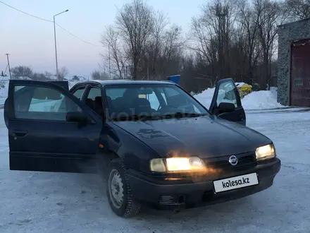 Nissan Primera 1993 года за 300 000 тг. в Семей – фото 17