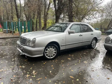 Mercedes-Benz E 280 1996 года за 3 500 000 тг. в Алматы – фото 11