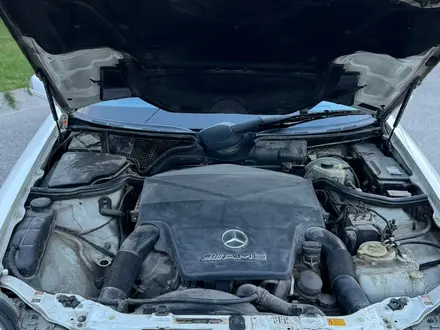 Mercedes-Benz E 55 AMG 2002 года за 10 500 000 тг. в Шымкент – фото 23