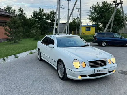 Mercedes-Benz E 55 AMG 2002 года за 10 500 000 тг. в Шымкент – фото 2
