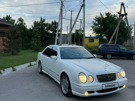 Mercedes-Benz E 55 AMG 2002 года за 10 500 000 тг. в Шымкент – фото 5