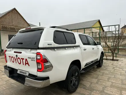Toyota Hilux 2023 года за 21 200 000 тг. в Актау – фото 2