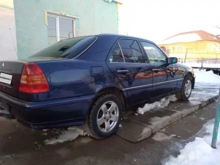 Mercedes-Benz C 180 1994 года за 1 100 000 тг. в Шымкент – фото 5