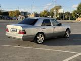 Mercedes-Benz E 220 1993 годаүшін2 400 000 тг. в Туркестан – фото 4